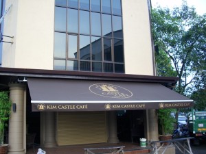 Retractable Motorised Awning 4